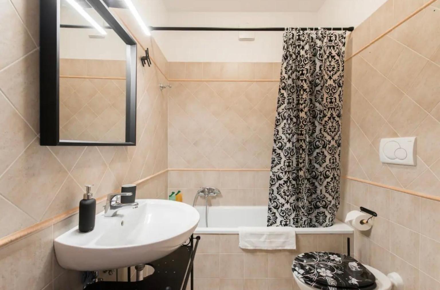 Davi - Alloggio Turistico Roma Apartment Settebagni Exterior foto